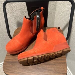 Sorel evie pull on wedge boot